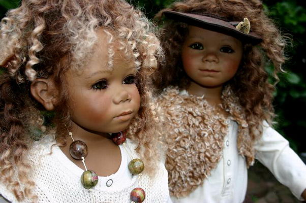 Natiti, Mumeka, Mickbear Maja