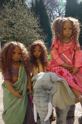 Nia, Matoka, Ntathi