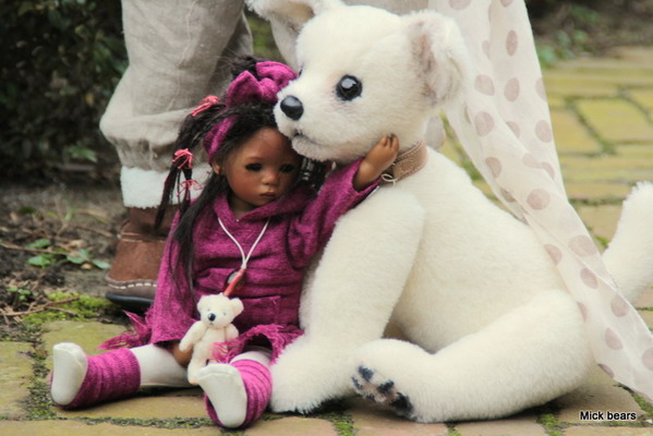 Sidika, Kleine Leleti und Titus