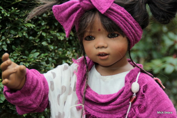 Sidika, Kleine Leleti und Titus