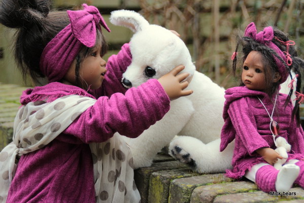 Sidika, Kleine Leleti und Titus