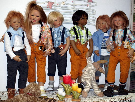 Freddie, Rinike, (T)Joshi, Pincho, Kadri, Eddie